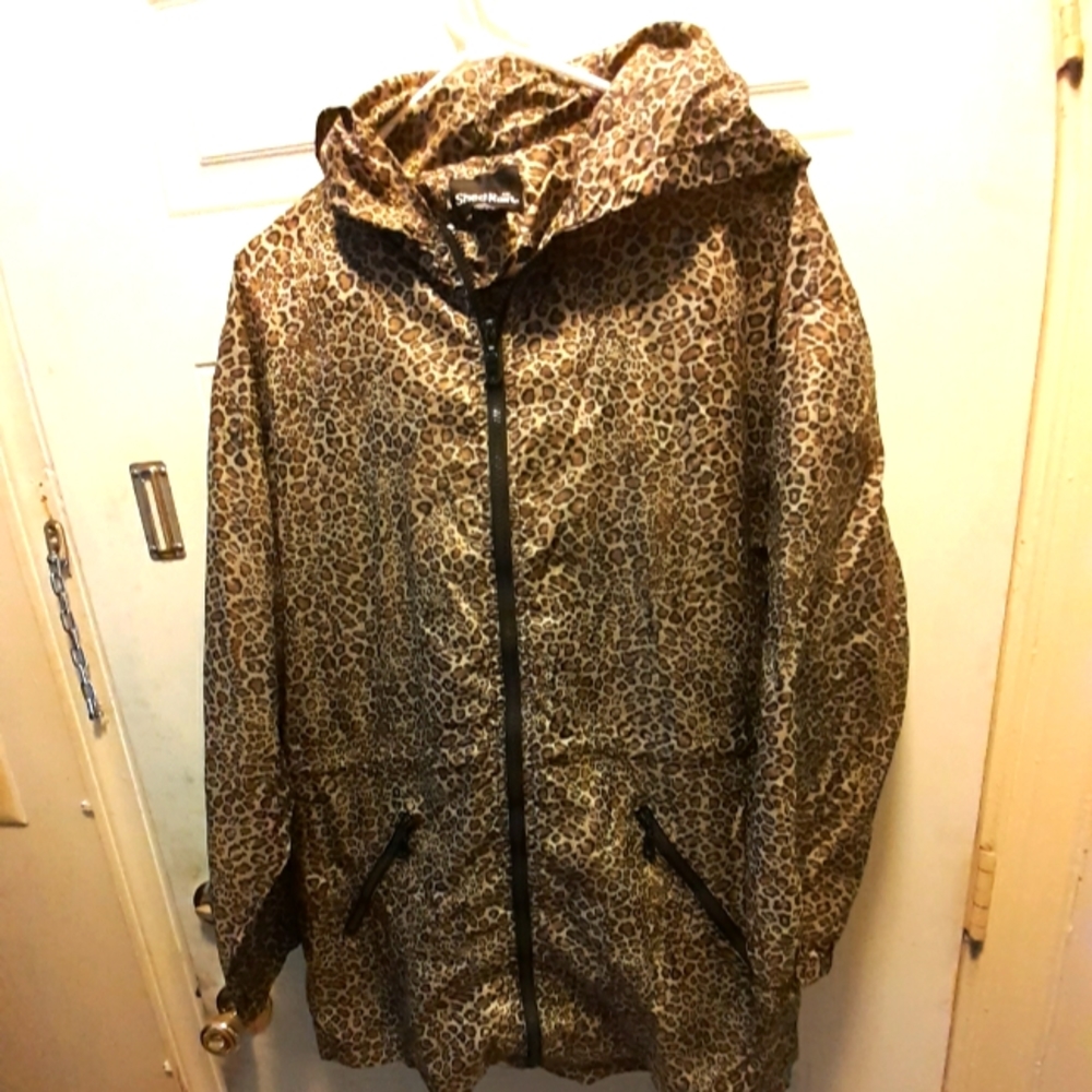 Rain coat jacket Size M animal print